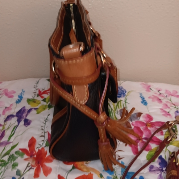 Dooney bourke pebble leather pocket satchel - Picture 2 of 10